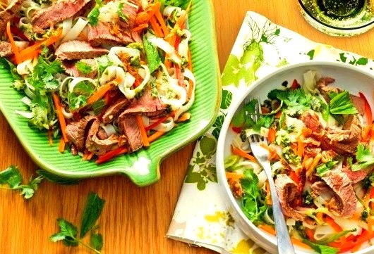 Thai beef and rice noodle salad