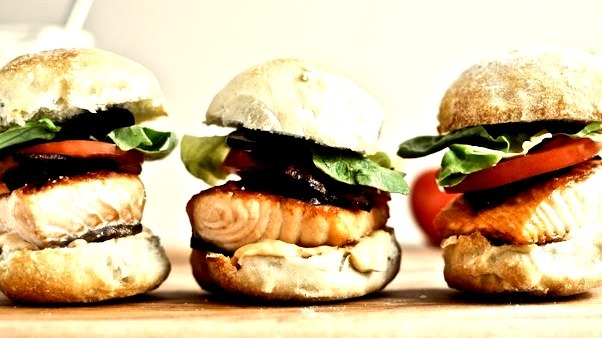 Crispy Salmon BLT Sliders with Chipotle Mayonaise