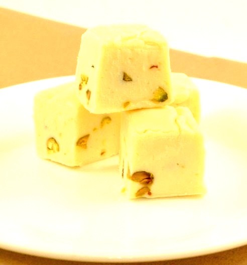 Bailey’s Irish Cream and Pistachio Fudge (recipe)